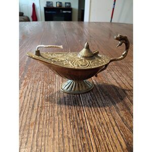 Vintage Brass Oil Lamp Genie Lamp with Serpent Handle Decor Retro